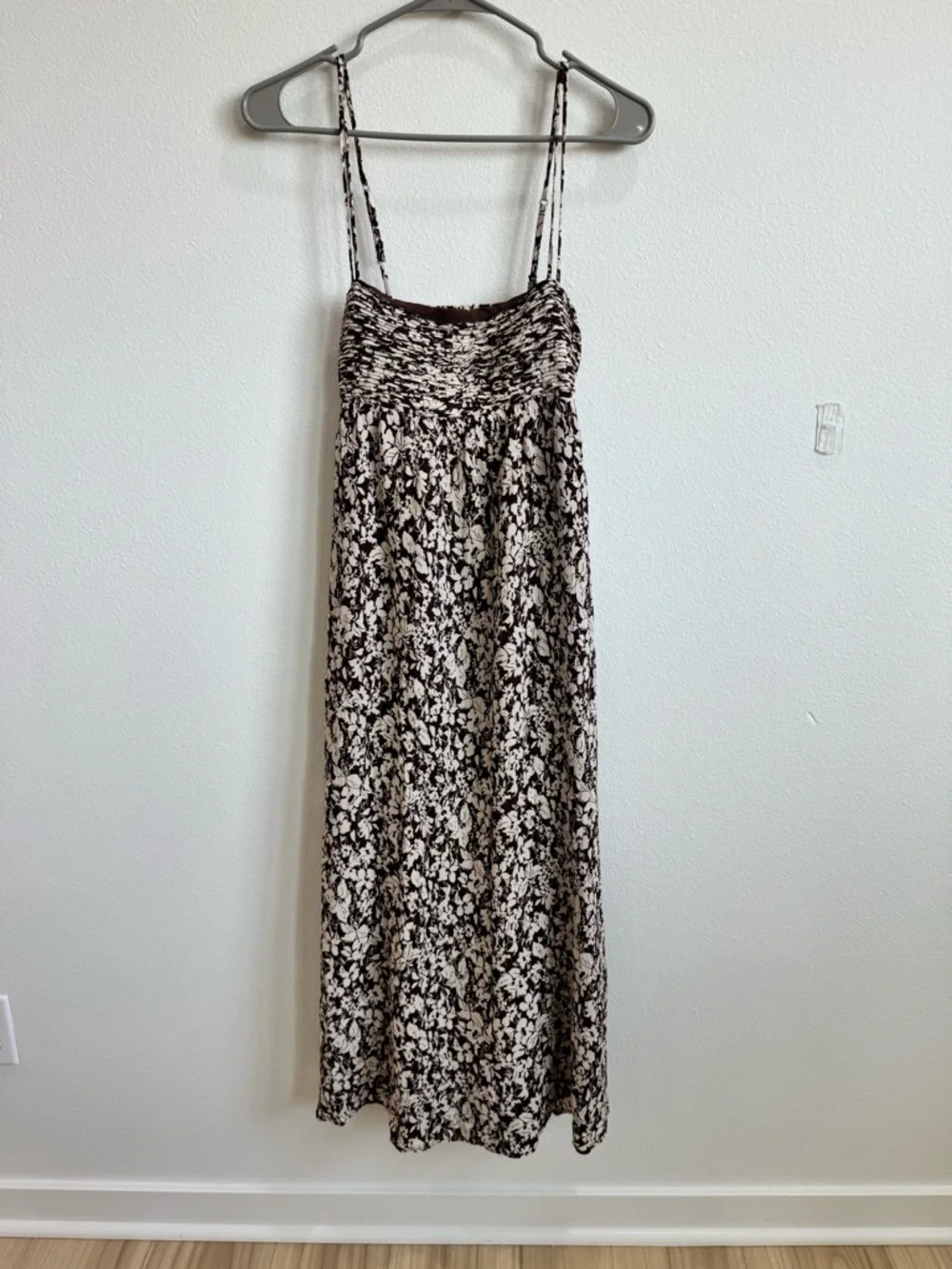 Abercrombie & Fitch Cream and Black Floral Spaghetti Strap Maxi Dress
